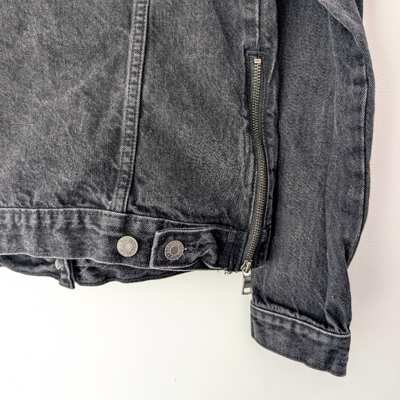 Gap 1969 Women's Black Jeans Jacket With Sides And Sleeves Zips ~ Size Small - Picture 10 of 12